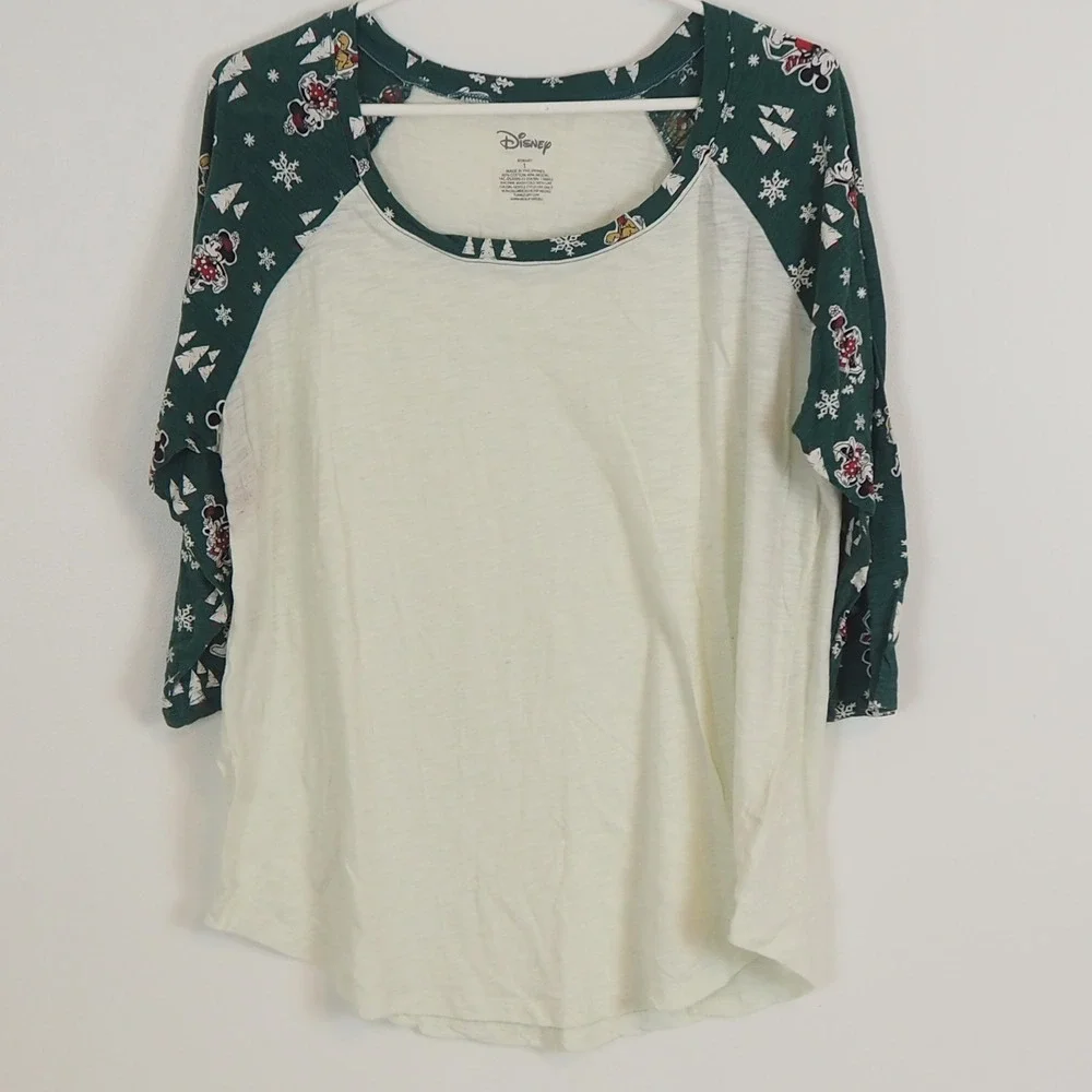 Torrid Disney Christmas White Slub Cotton Baseball Tshirt‎ Sz 1 Holiday Minnie - Picture 2 of 8